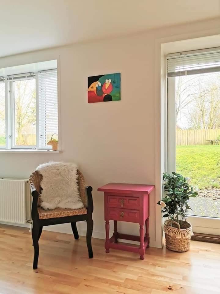 5 Minute Walk To Lego House-70M2 Apartment With Garden-Unit C Билунд Екстериор снимка